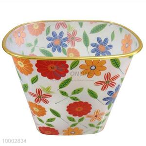 Floral trash <em>can</em>