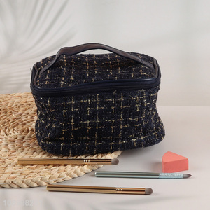 Good Quality Portable Makeup <em>Bag</em> Travel Toiletry <em>Bag</em> with Handle