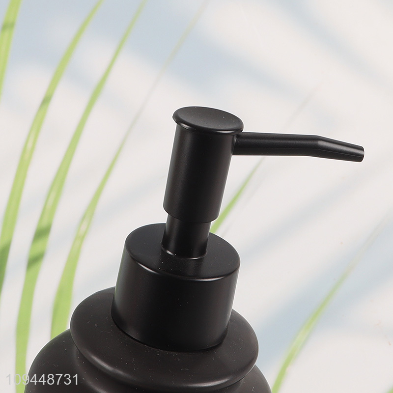 New arrival minimalist design liquid soap dispenser