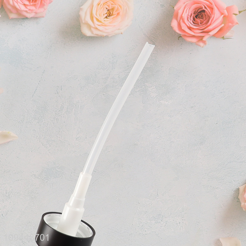 China wholesale bathroom accessories liquid soap dispenser