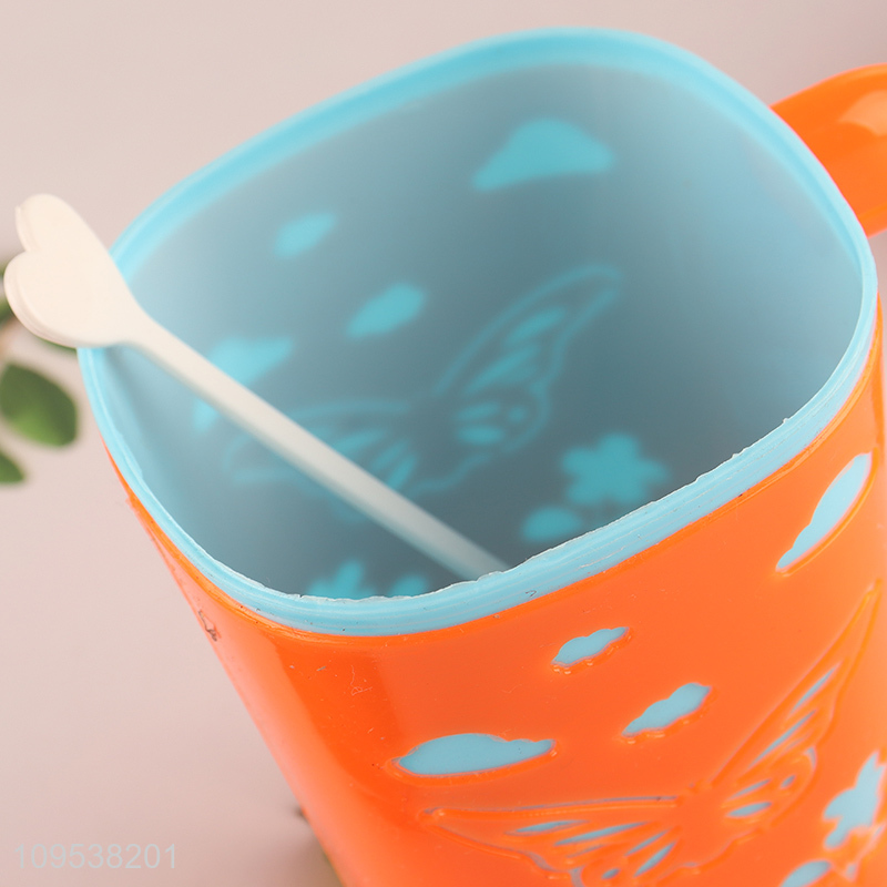 China wholesale plastic water cup drinking cup with lid